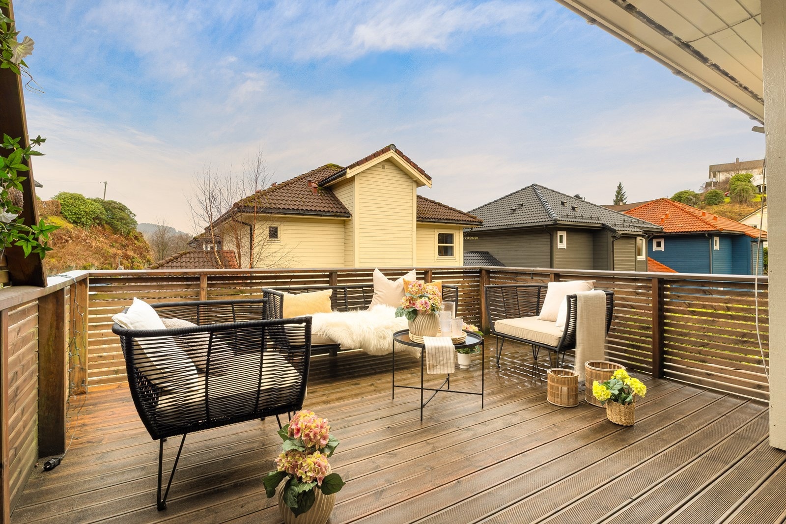 En lekker enebolig med gode solforhold, hage og altan. Galleribilde