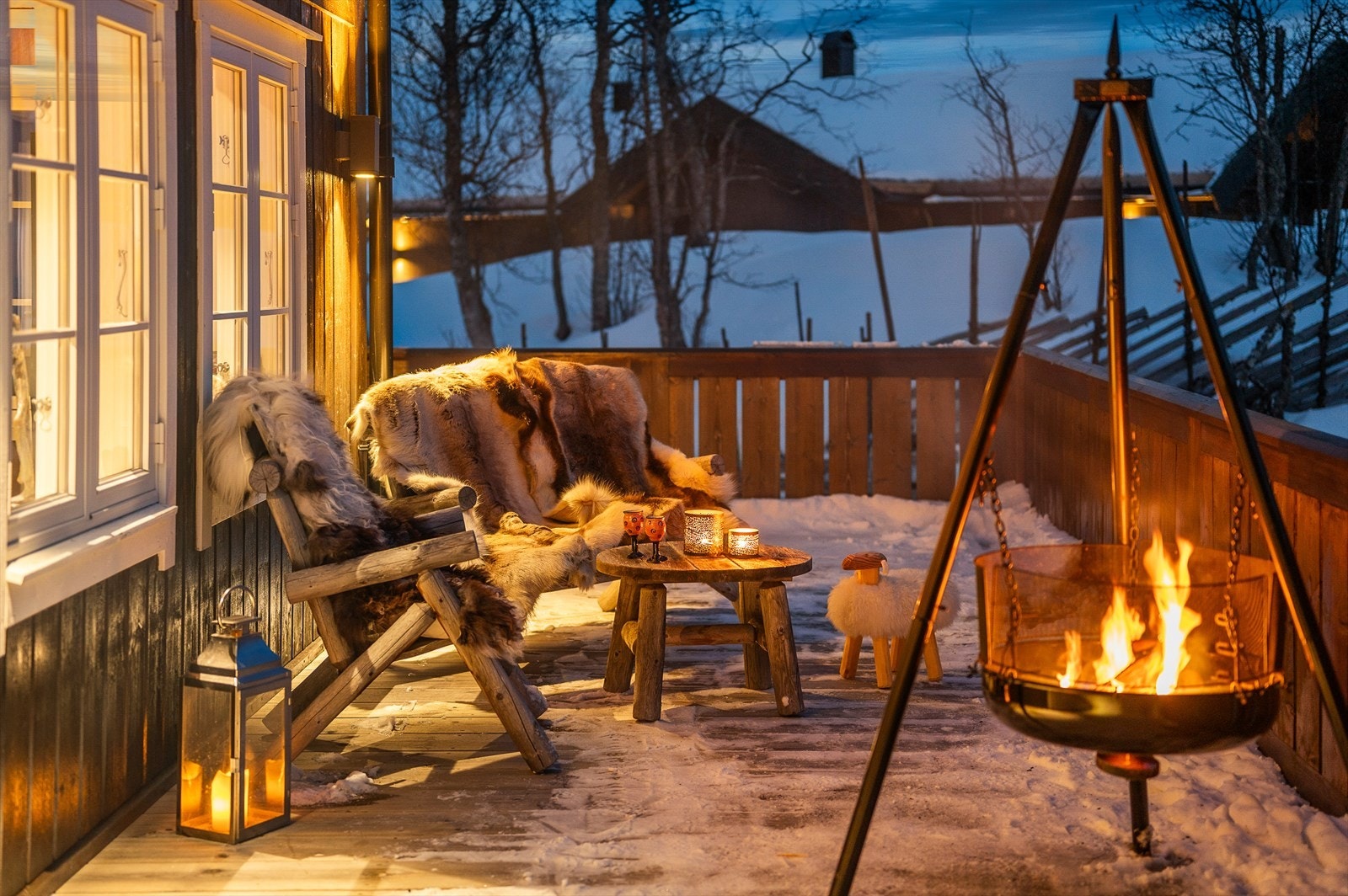 Her får du en romslig terrasse på hele 52 m² med gode sol- og utsiktsforhold. Galleribilde