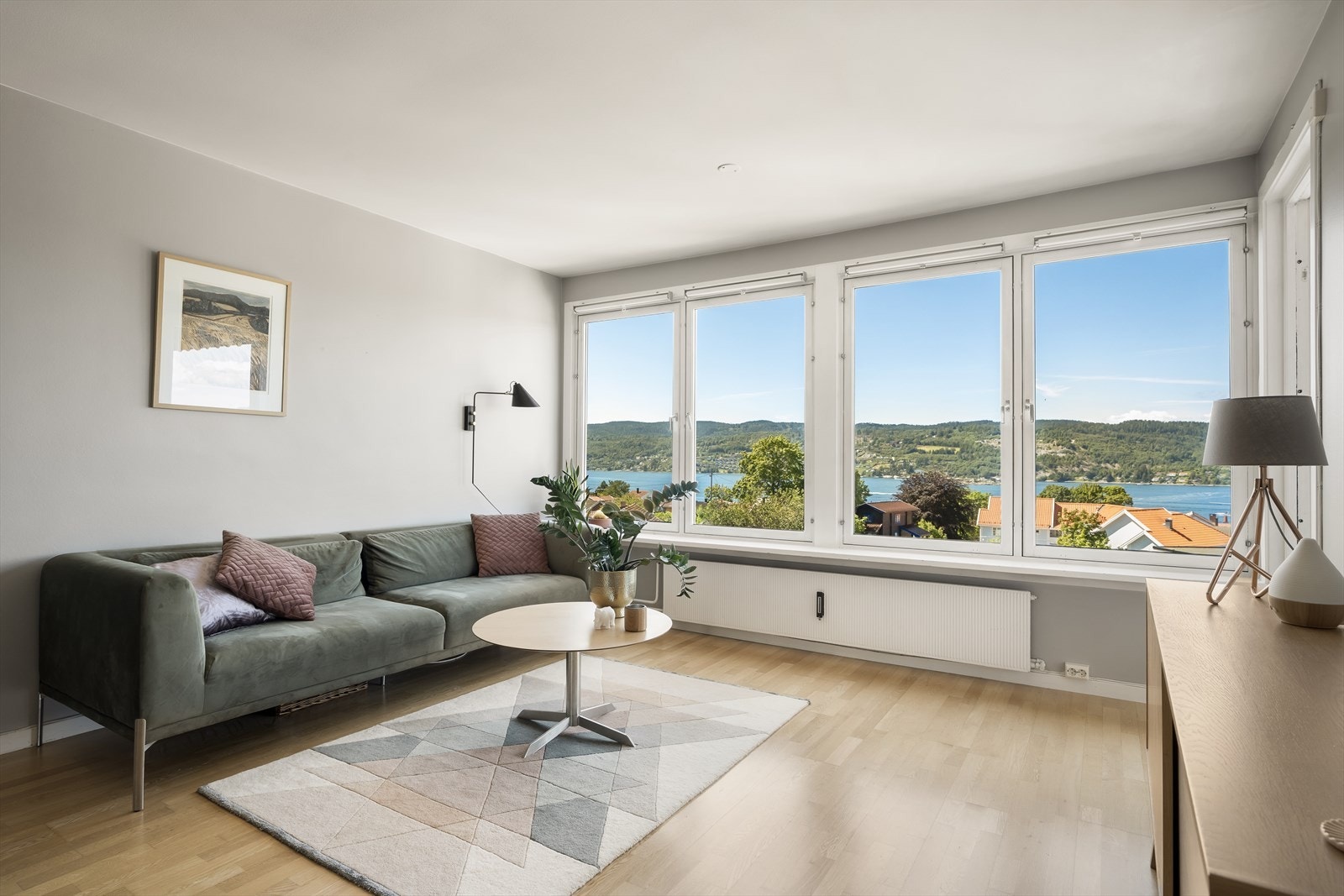 Lys og luftig stue Galleribilde