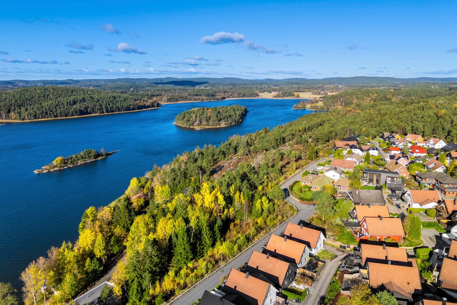 Dronefoto over nabolaget Galleribilde