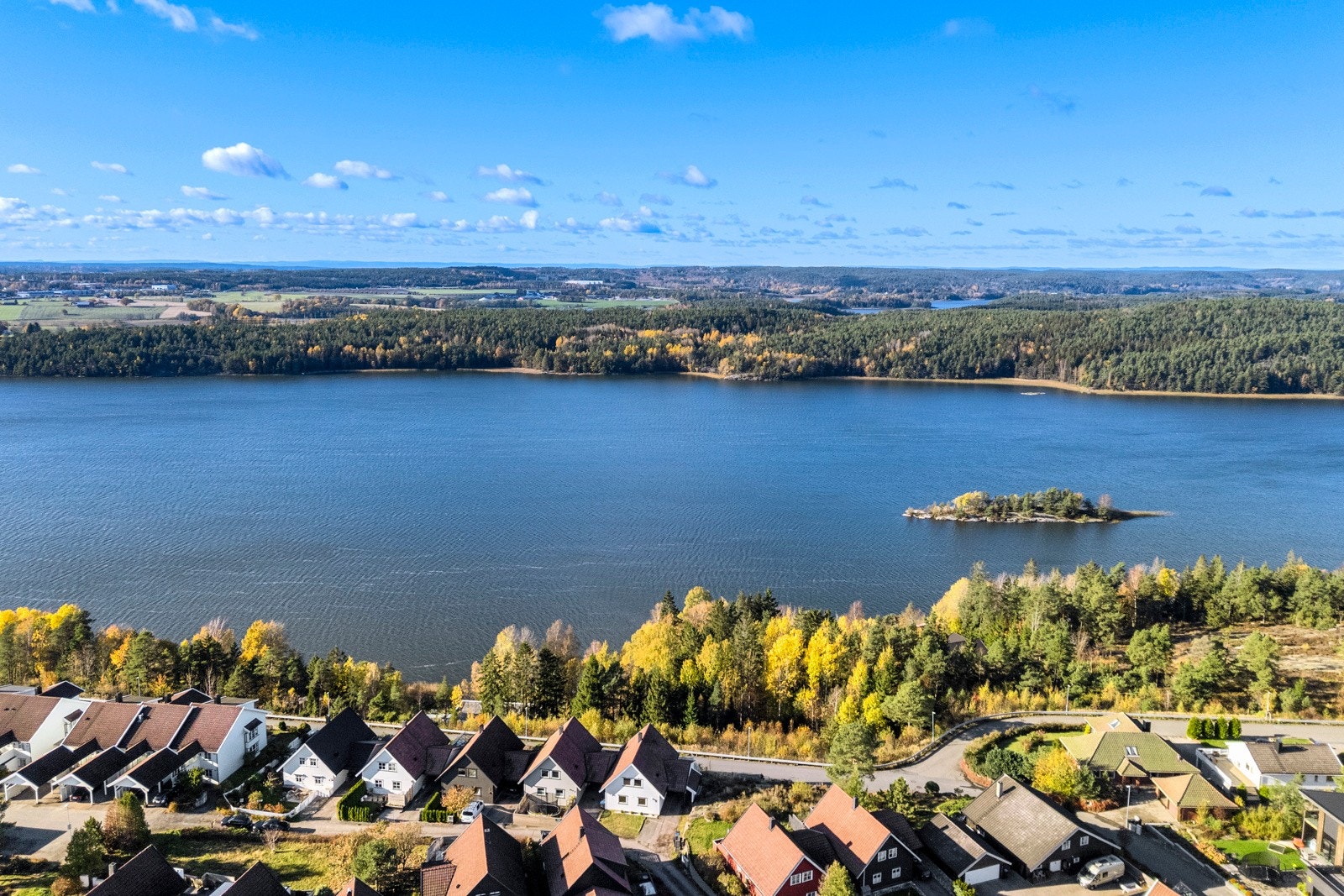 Dronefoto - vakkert Galleribilde
