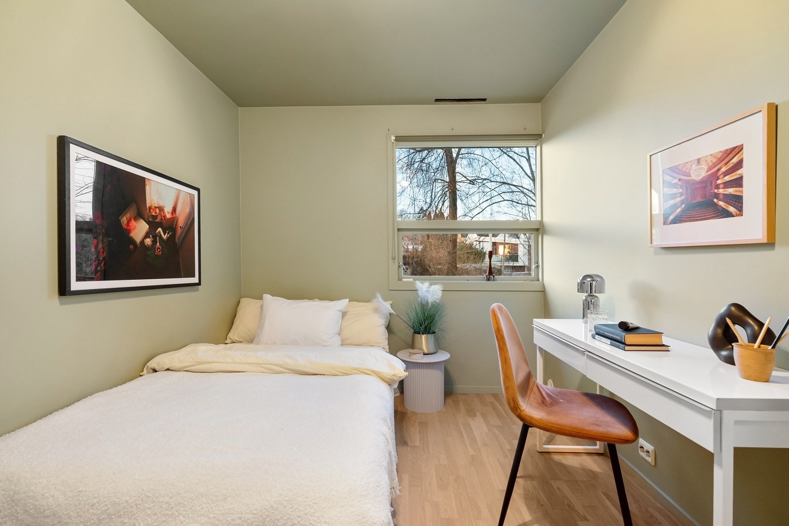 Soverom nr. 3. Galleribilde