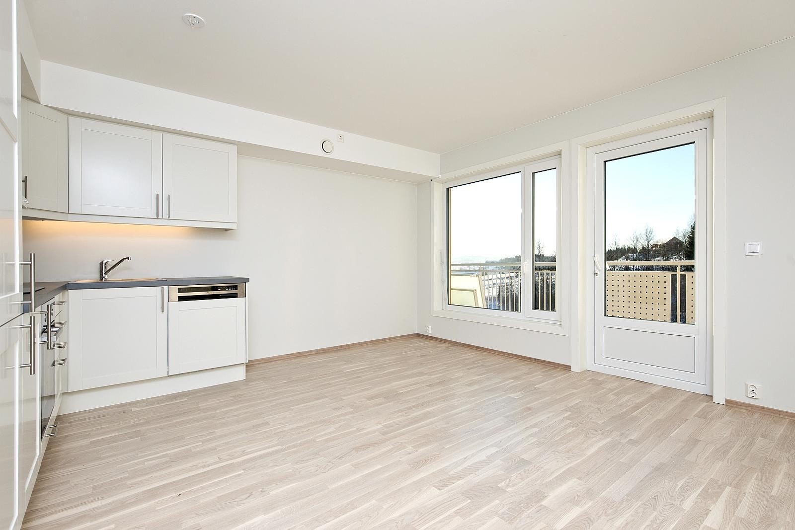 Kjøkken/stue - bilder fra tilsvarende leilighet Galleribilde