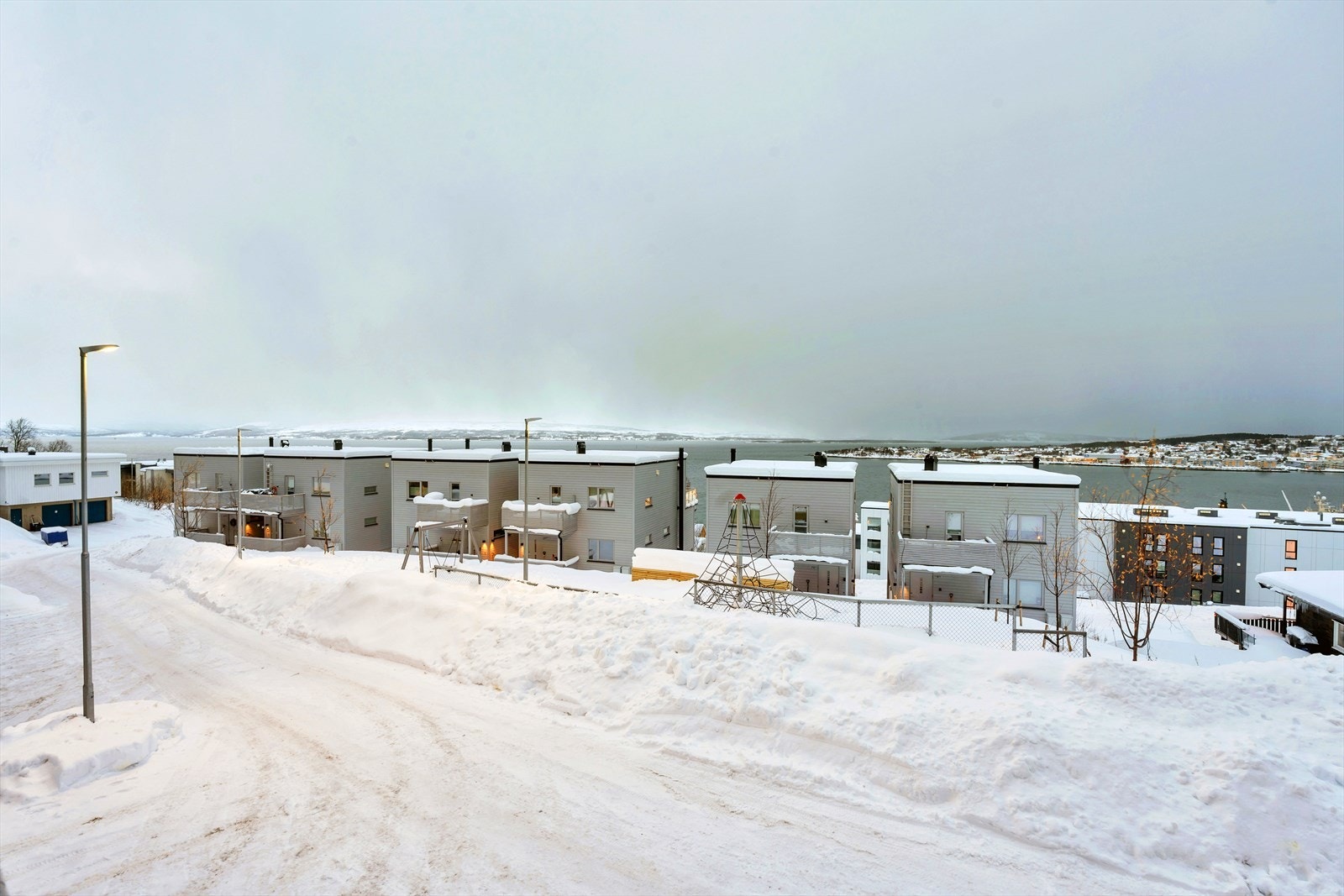 Flott utsikt mot sørvest. Galleribilde