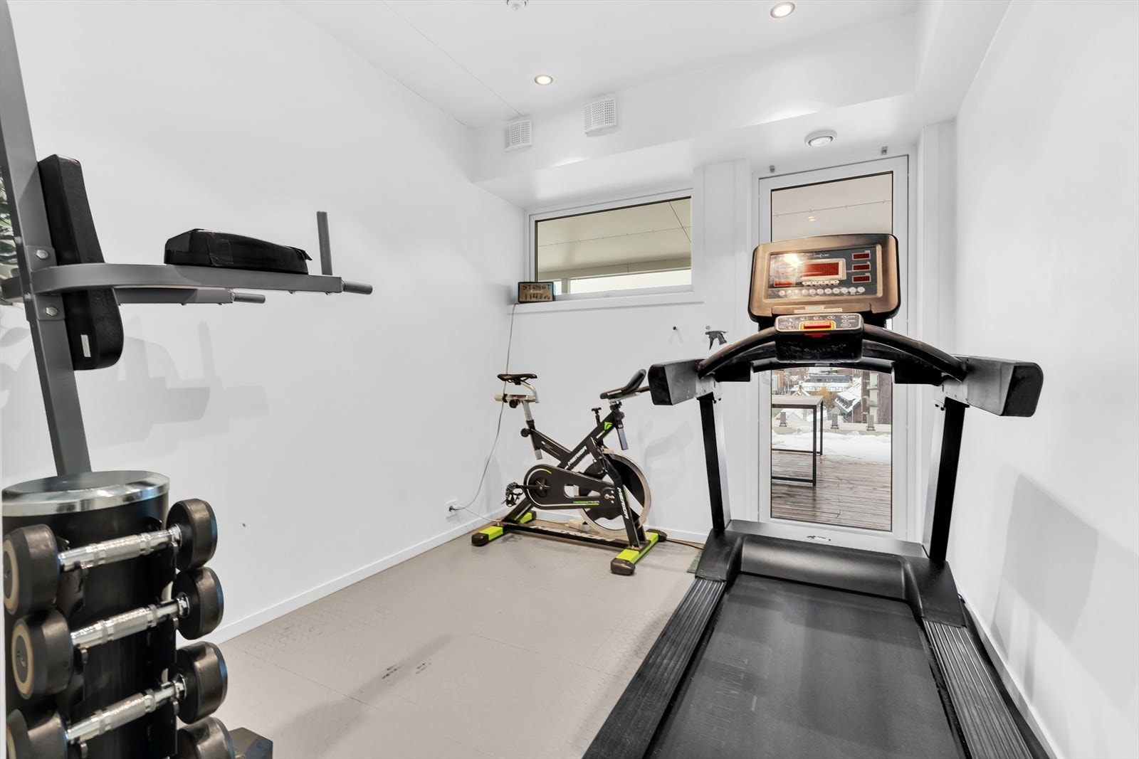 Felles treningsrom, hvor du kan få unnagjort dagens økt! Galleribilde