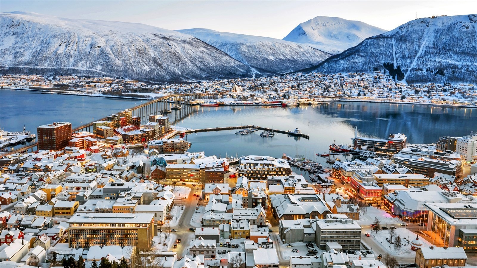 Perfekt kjøp for deg som ønsker å bo urbant med nærhet til alt! Galleribilde