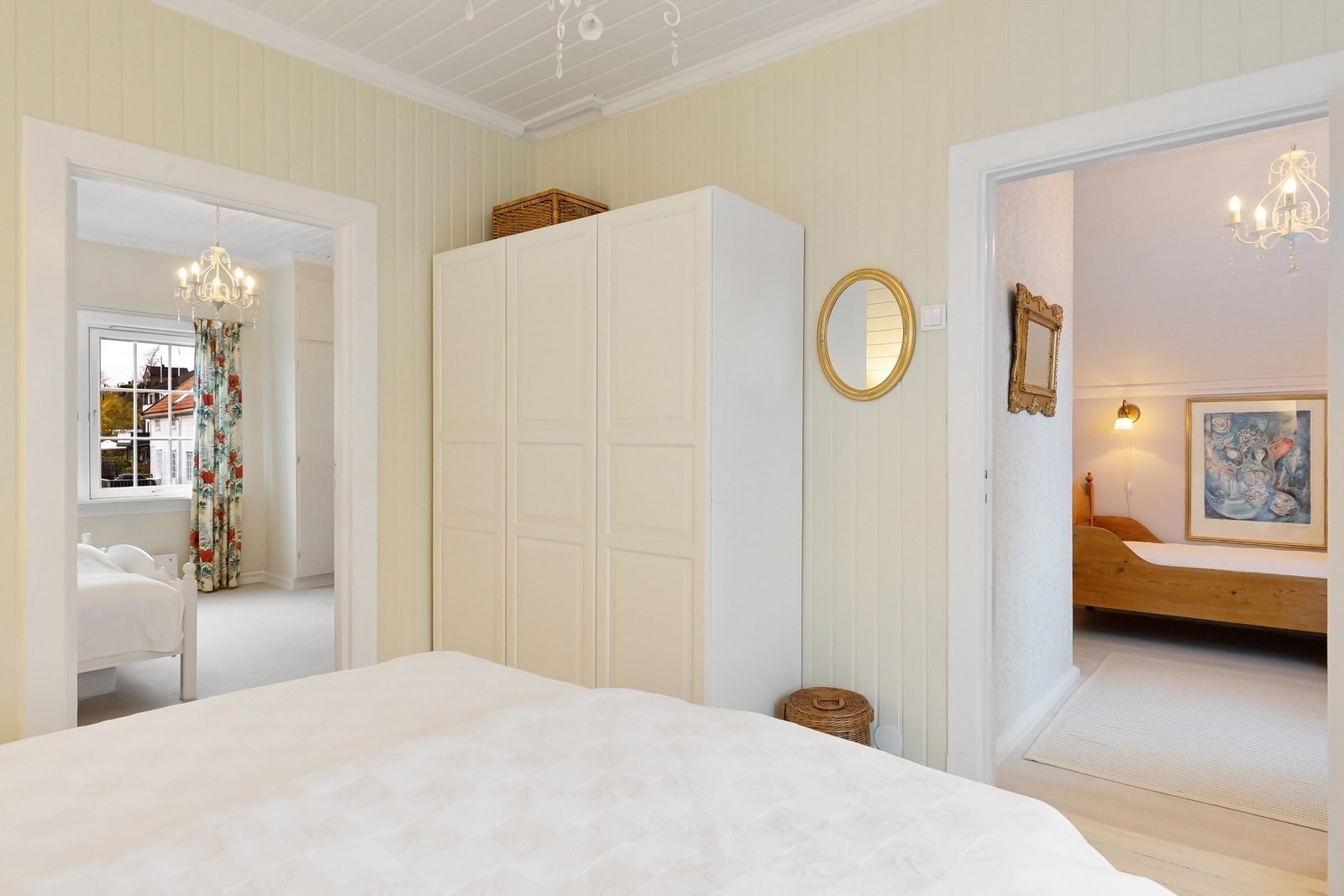 Alle tre soverommene er praktisk samlet i andre etasje. Galleribilde