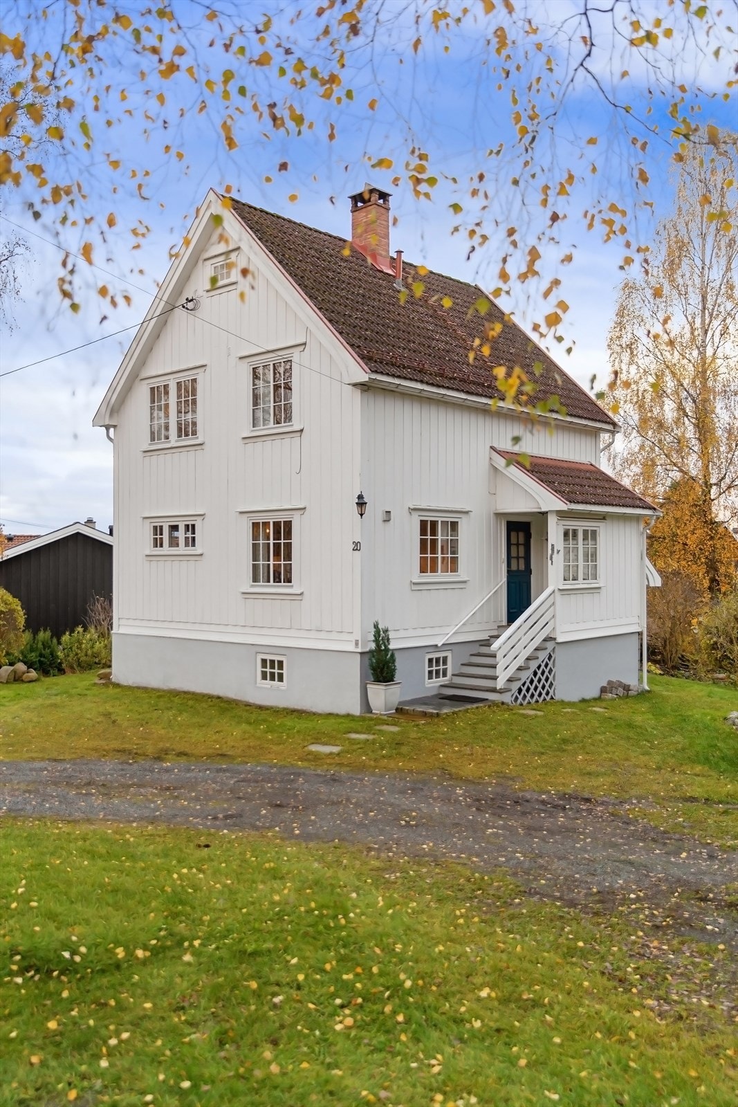 En innholdsrik enebolig med en rolig og barnevennlig beliggenhet på attraktive Jar. Galleribilde