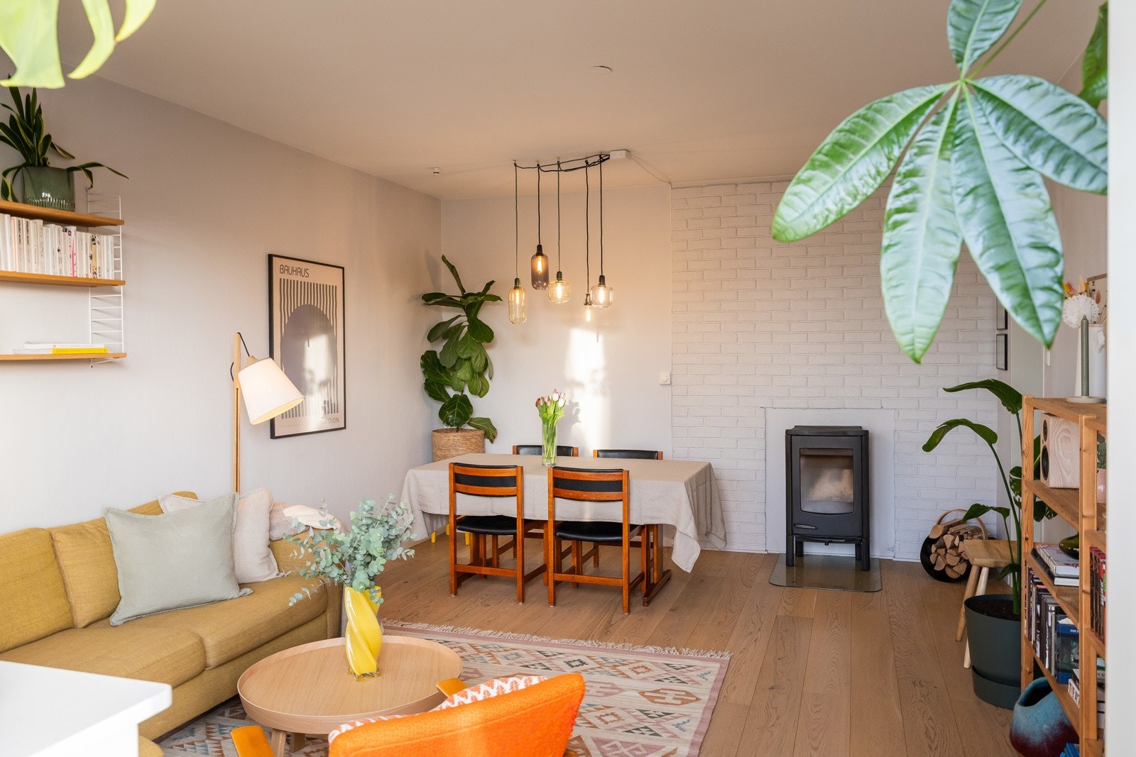 Moderne vedovn, pipene i borettslaget er rehabilitert. Galleribilde