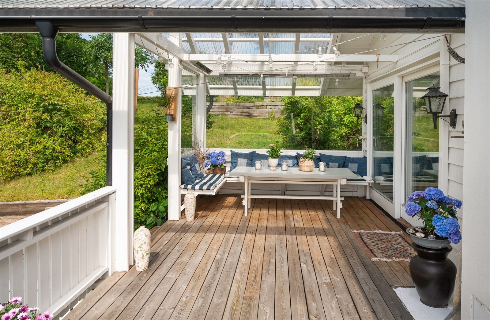 Hyggelig terrasse. Galleribilde