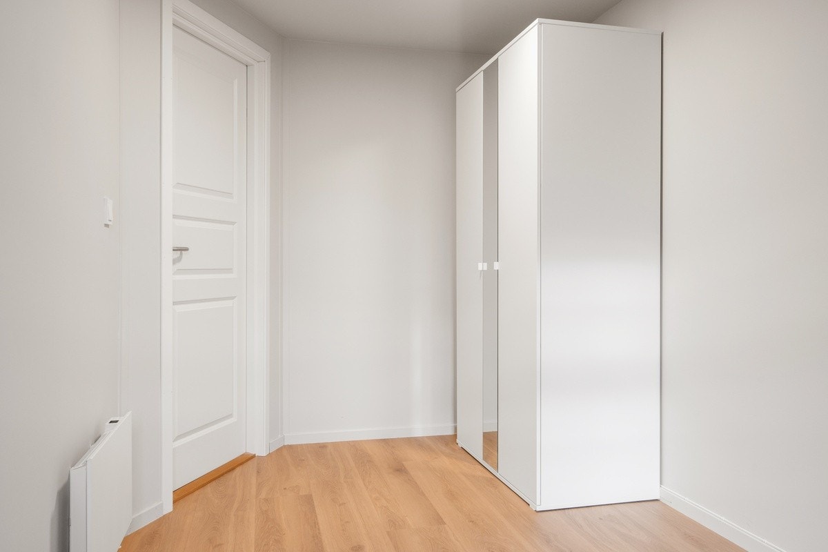 Garderobe i soverom 2 Galleribilde