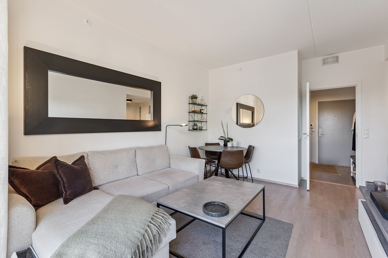 Lys stue Galleribilde