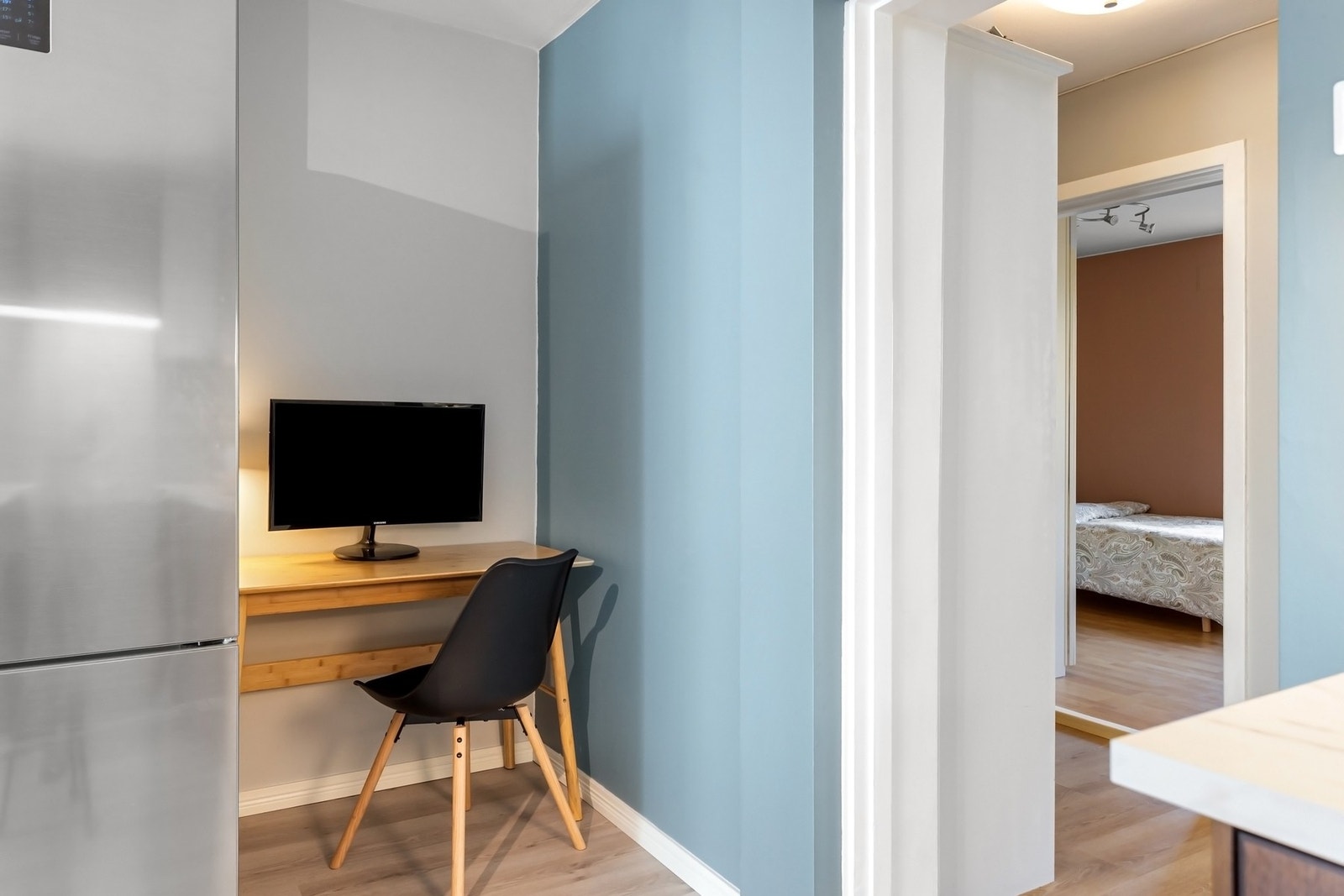 Fin plass til praktisk hjemmekotor i stue/kjøkken. Galleribilde