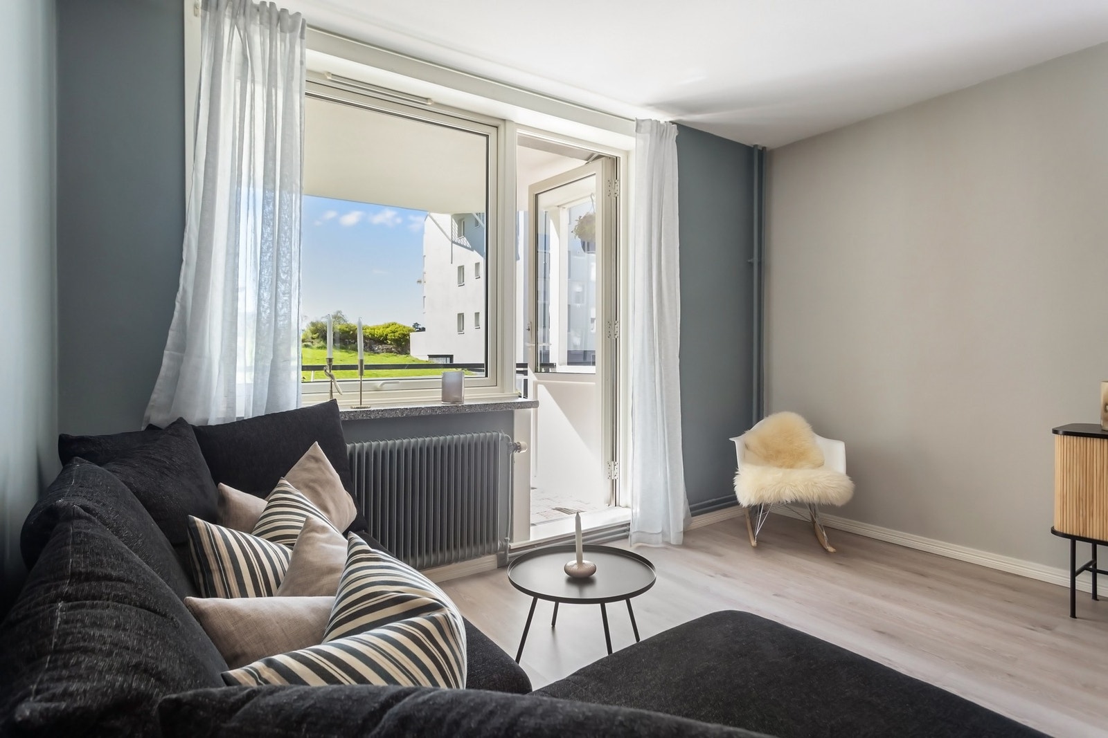 I 2022 ble det lagt nytt gulv og samtlige overflater ble malt. Galleribilde