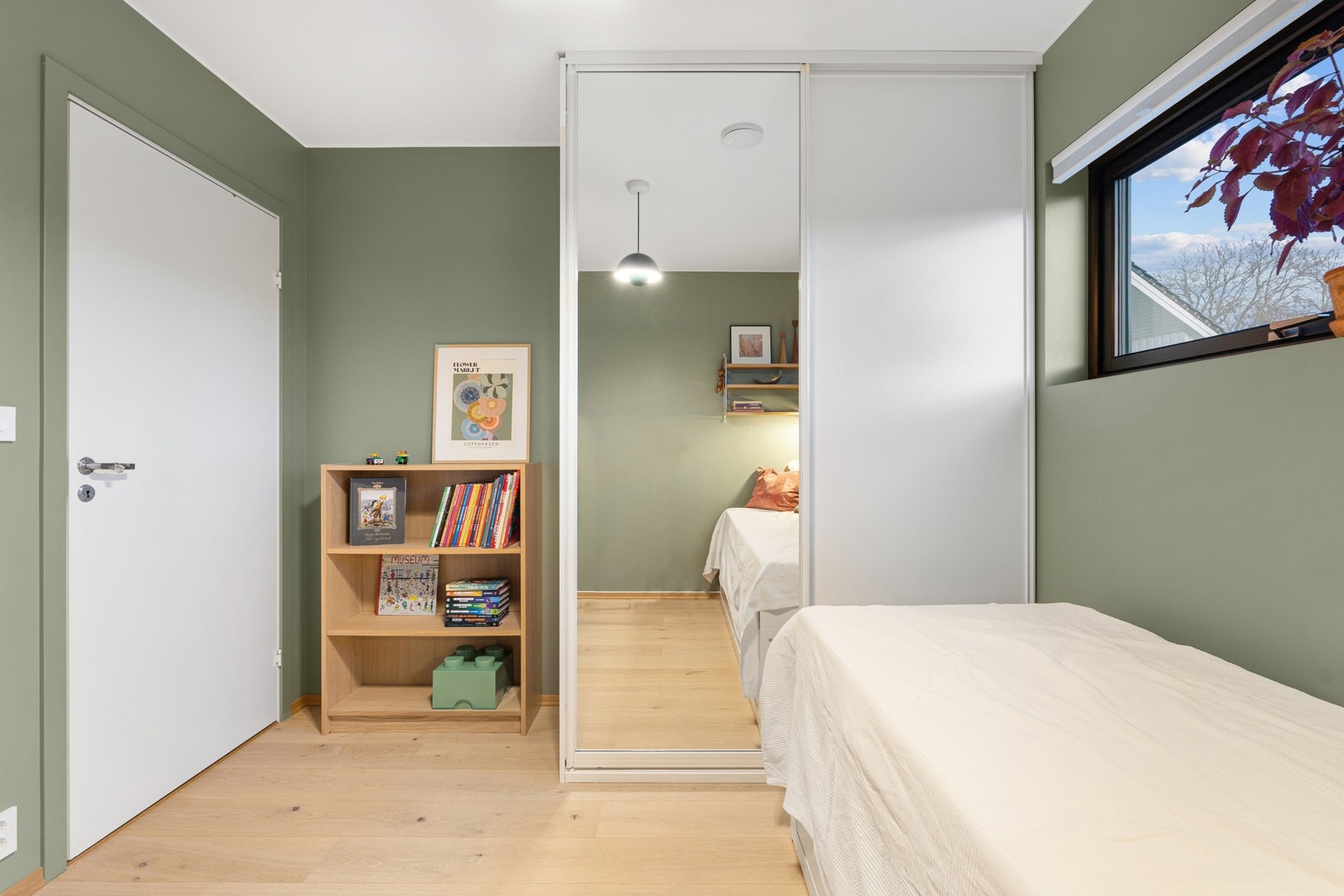 Soverom 1 er oppmålt til 8,6 kvadratmeter. Galleribilde