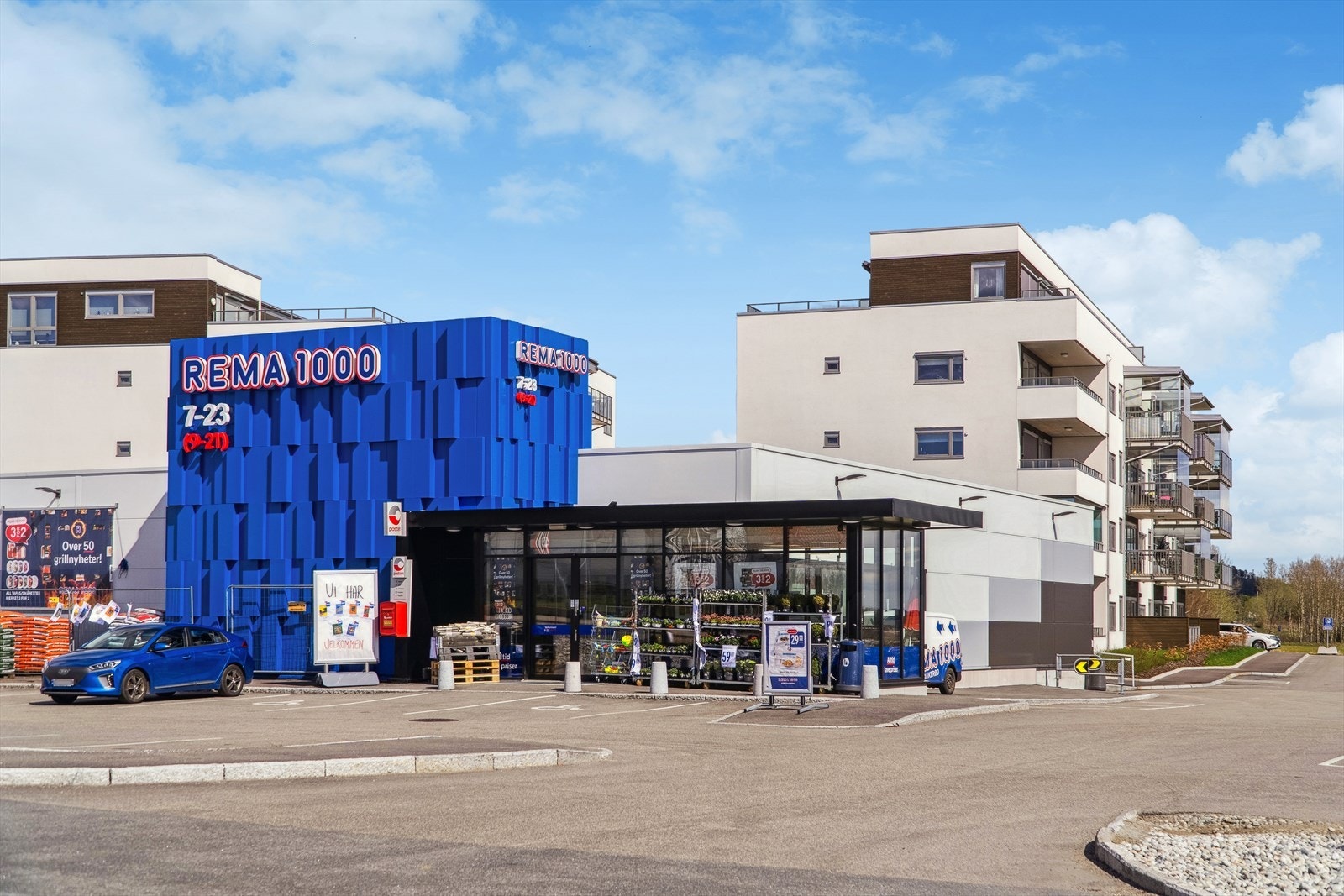 Dagligvare rett nedenfor boligen. Galleribilde