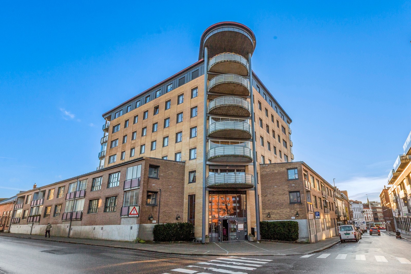 Gjenkjennelig fasade i bybildet Galleribilde