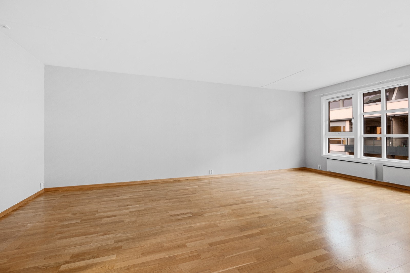 Ganske så stor stue Galleribilde