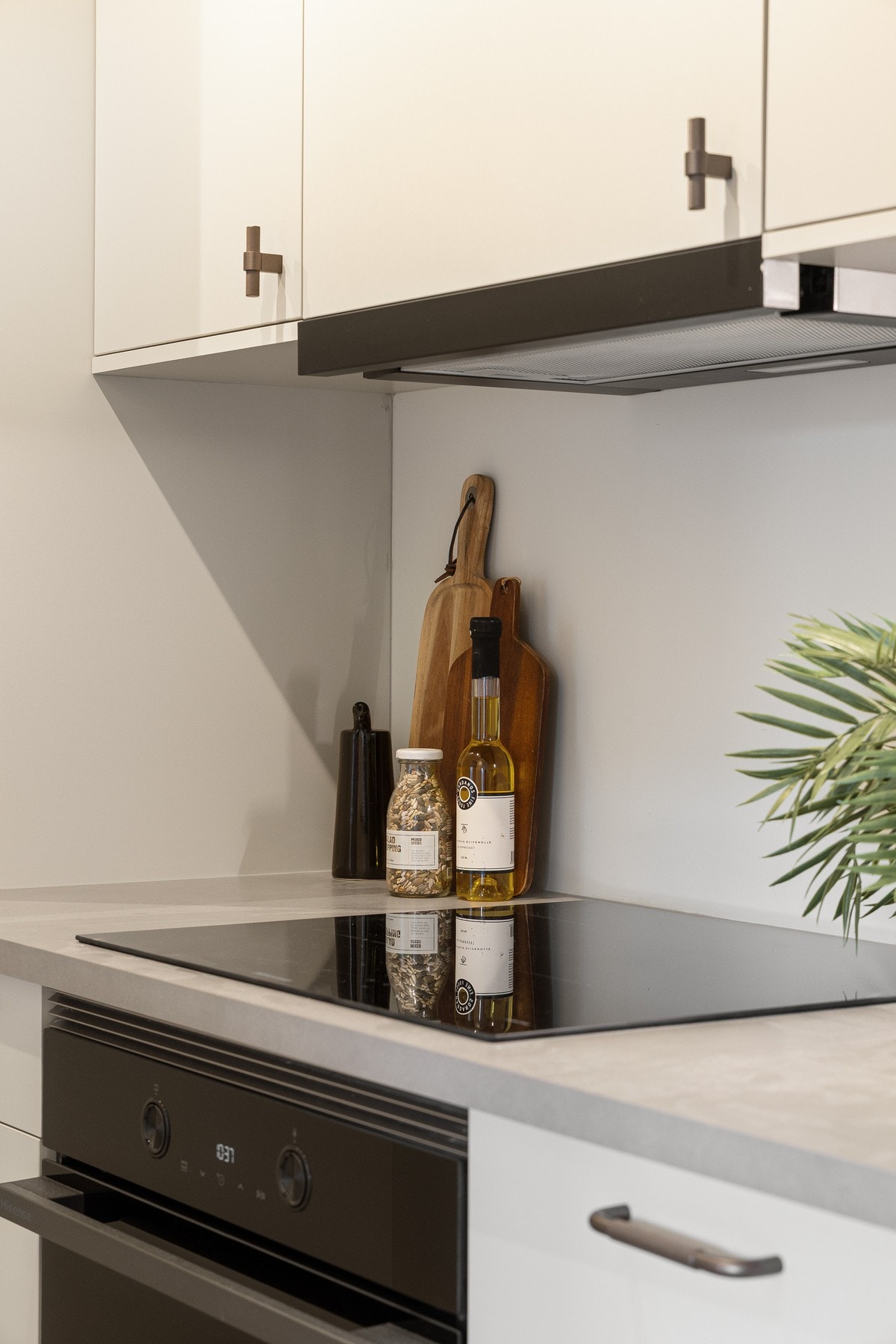 Eksklusive detaljer i bronze. Galleribilde