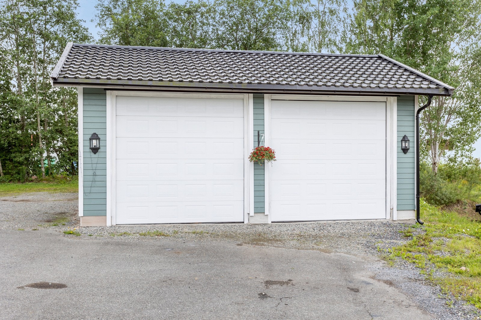 Dobbelgarasje. Galleribilde