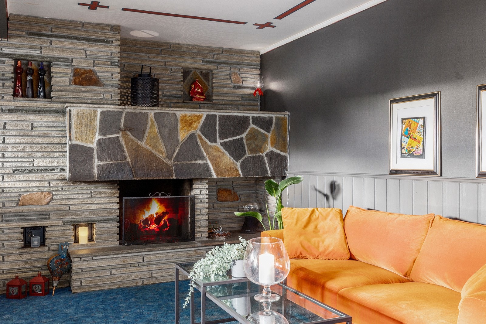 En gruepeis kledd med stein sørger for ekstra kos og varme på kjølige dager. Galleribilde