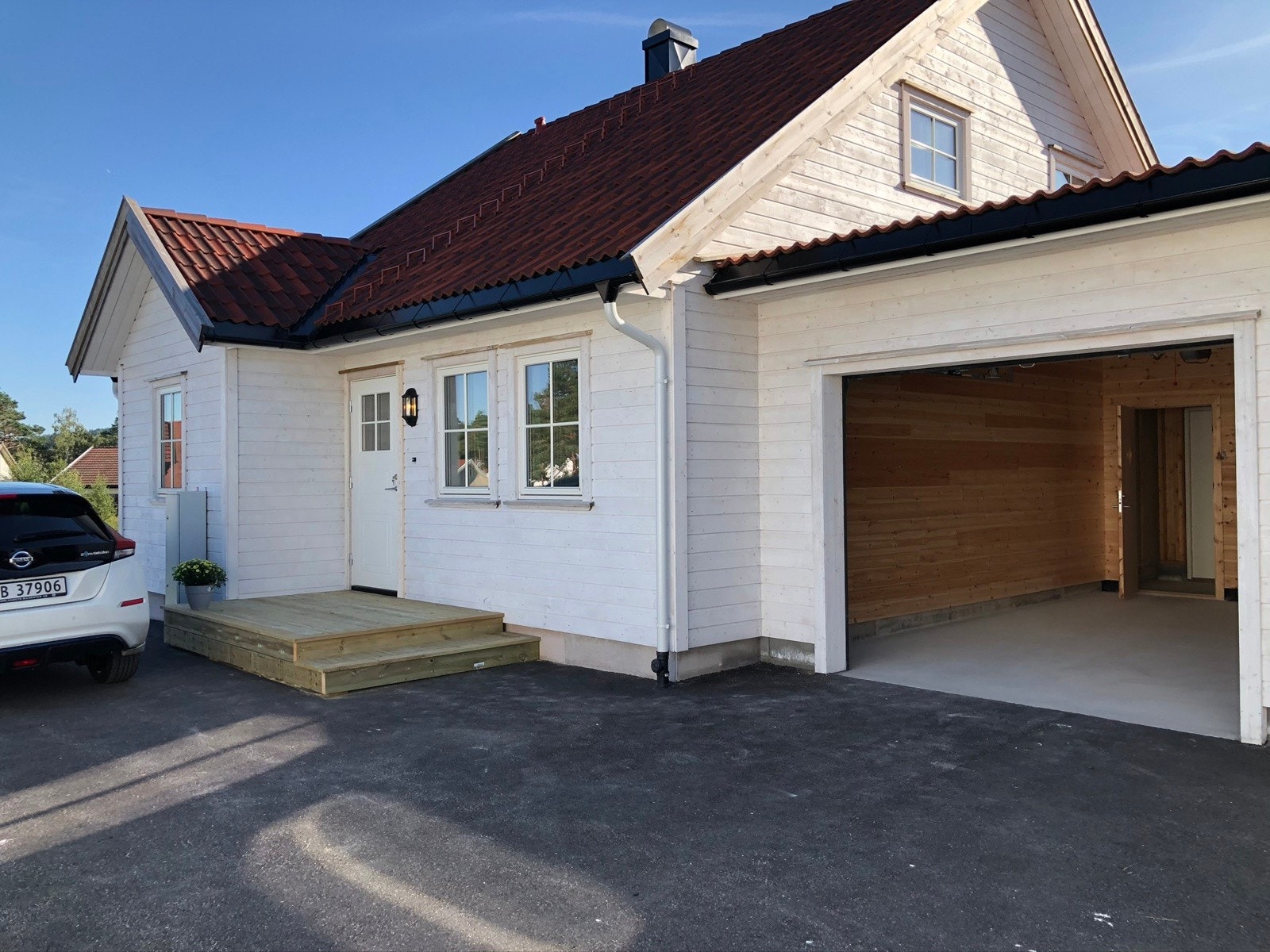 Garasje i tilknytning til boligen Galleribilde