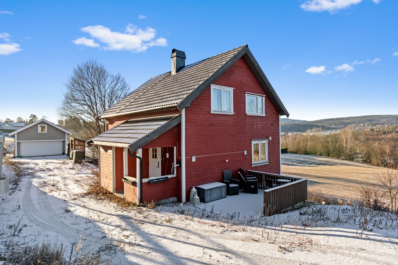 Velkommen til Eikerveien 87! Galleribilde