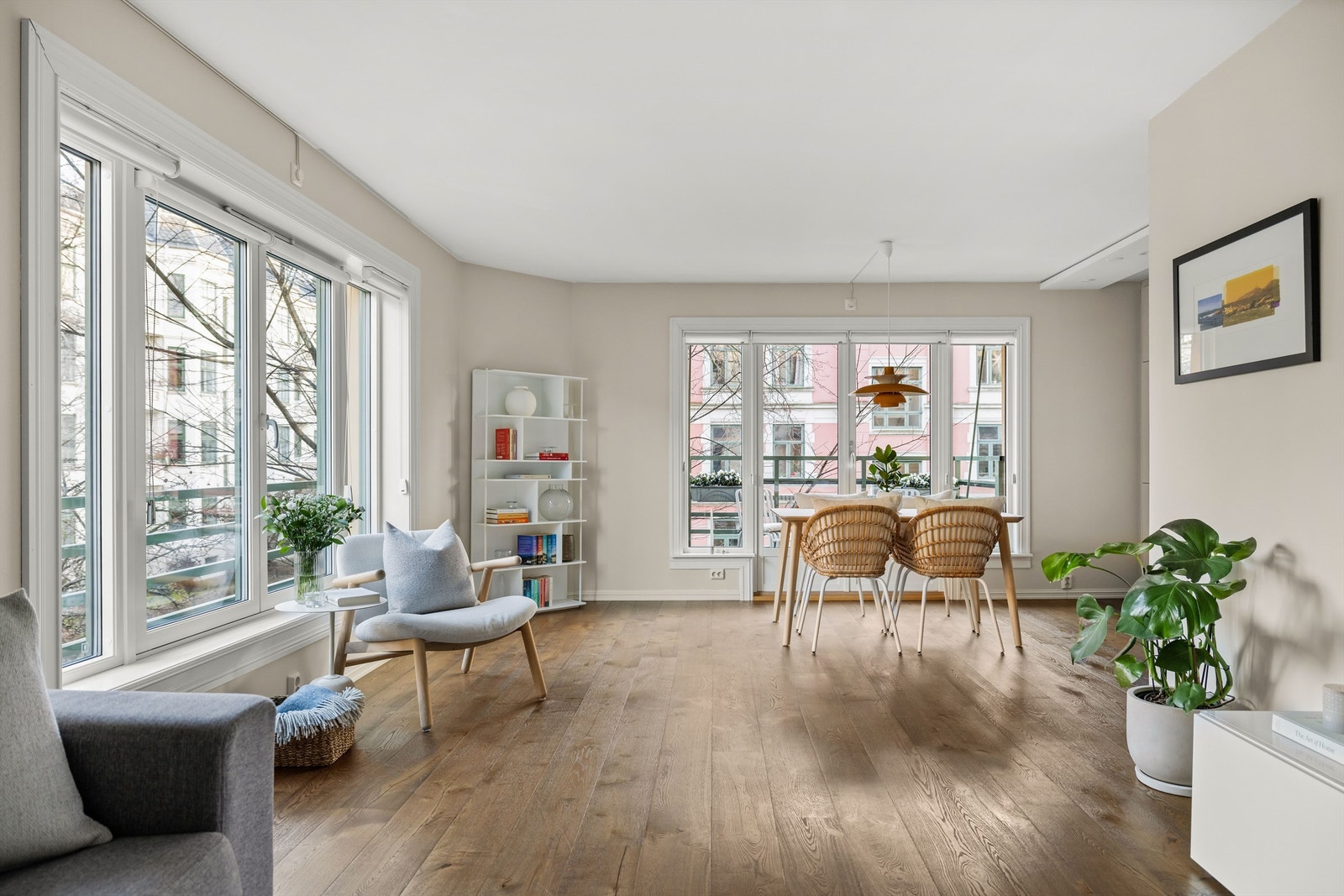 Både varmtvann, fibernett fra GlobalConnect og tv-pakke fra Riks TV er inkludert i felleskostnadene. Galleribilde