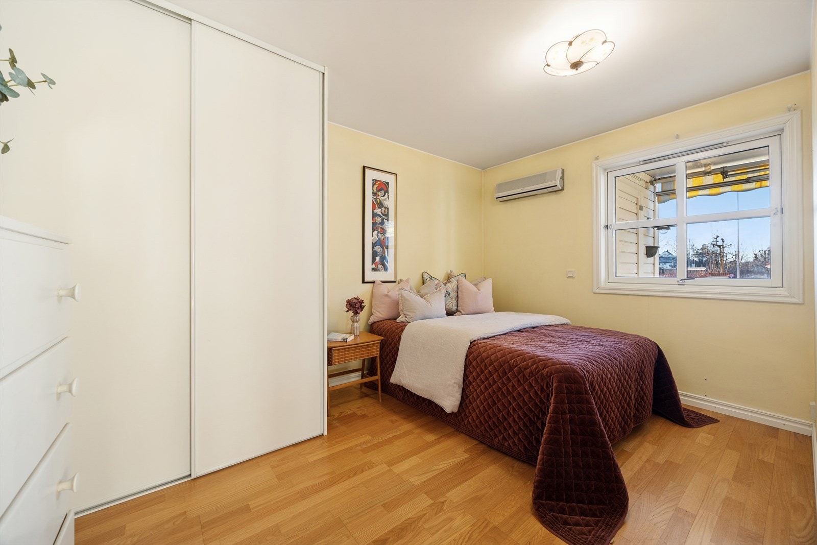 Her er det god plass til garderobeskap. Galleribilde