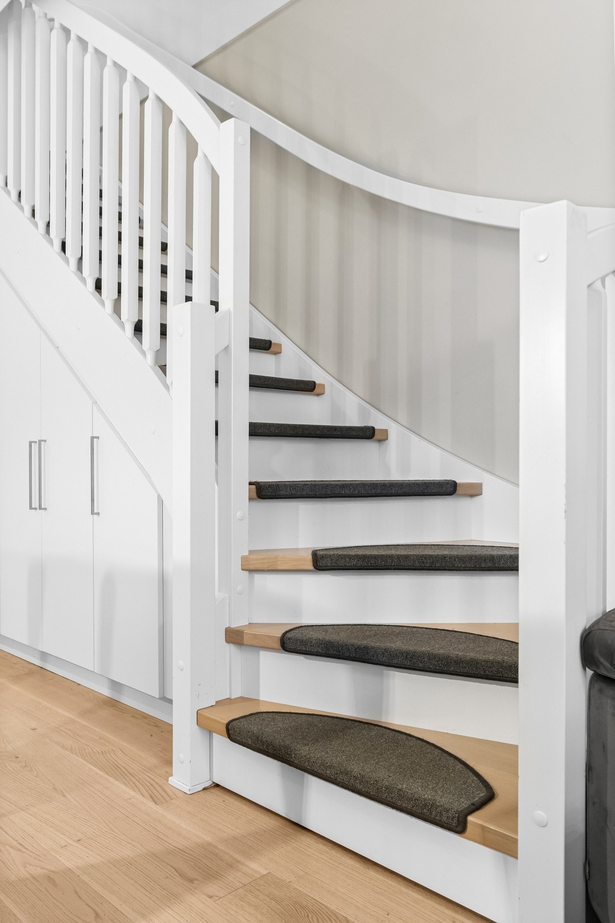 Trapp opp til 2. etg. Galleribilde