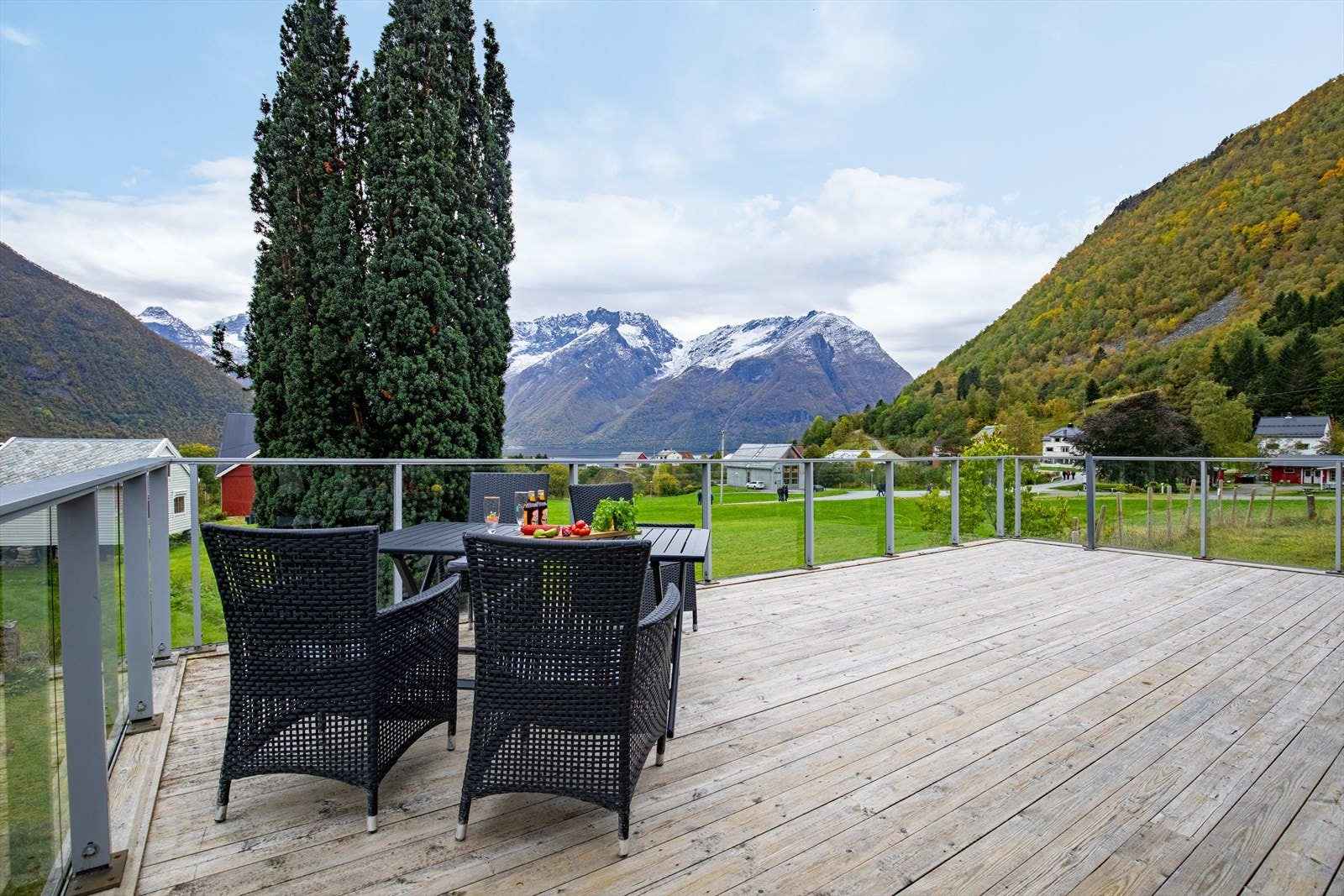 Nydelig utsikt fra terrassen Galleribilde