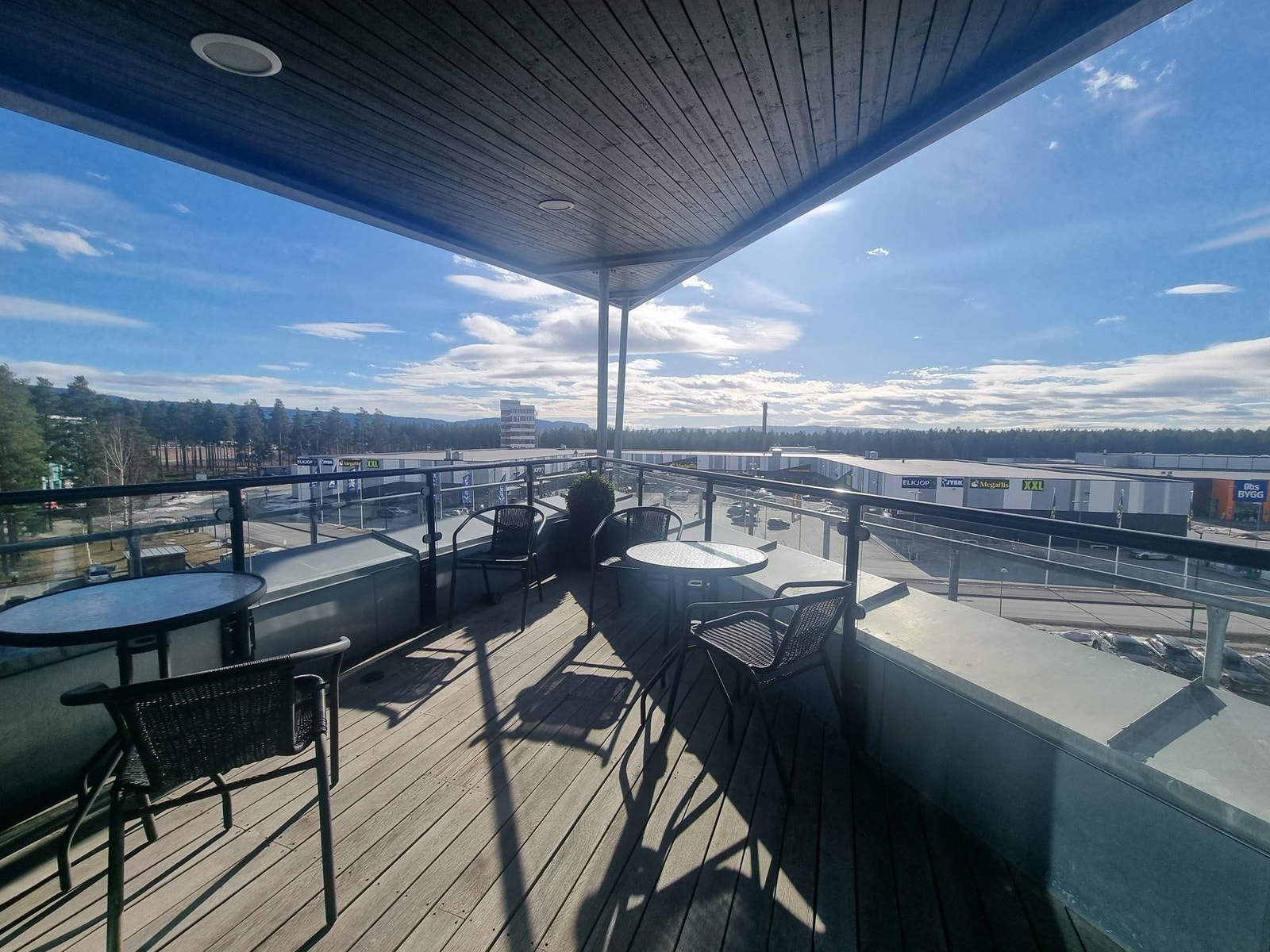 Kontorfellesskapet i 5.etg. Galleribilde