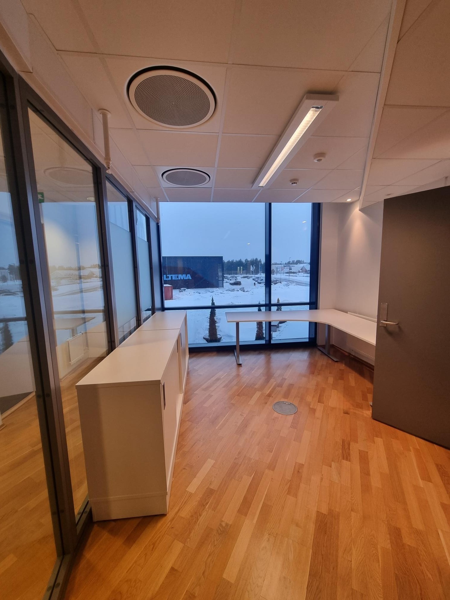 Ledig kontorseksjon i 2.etg. hovedfløy Galleribilde