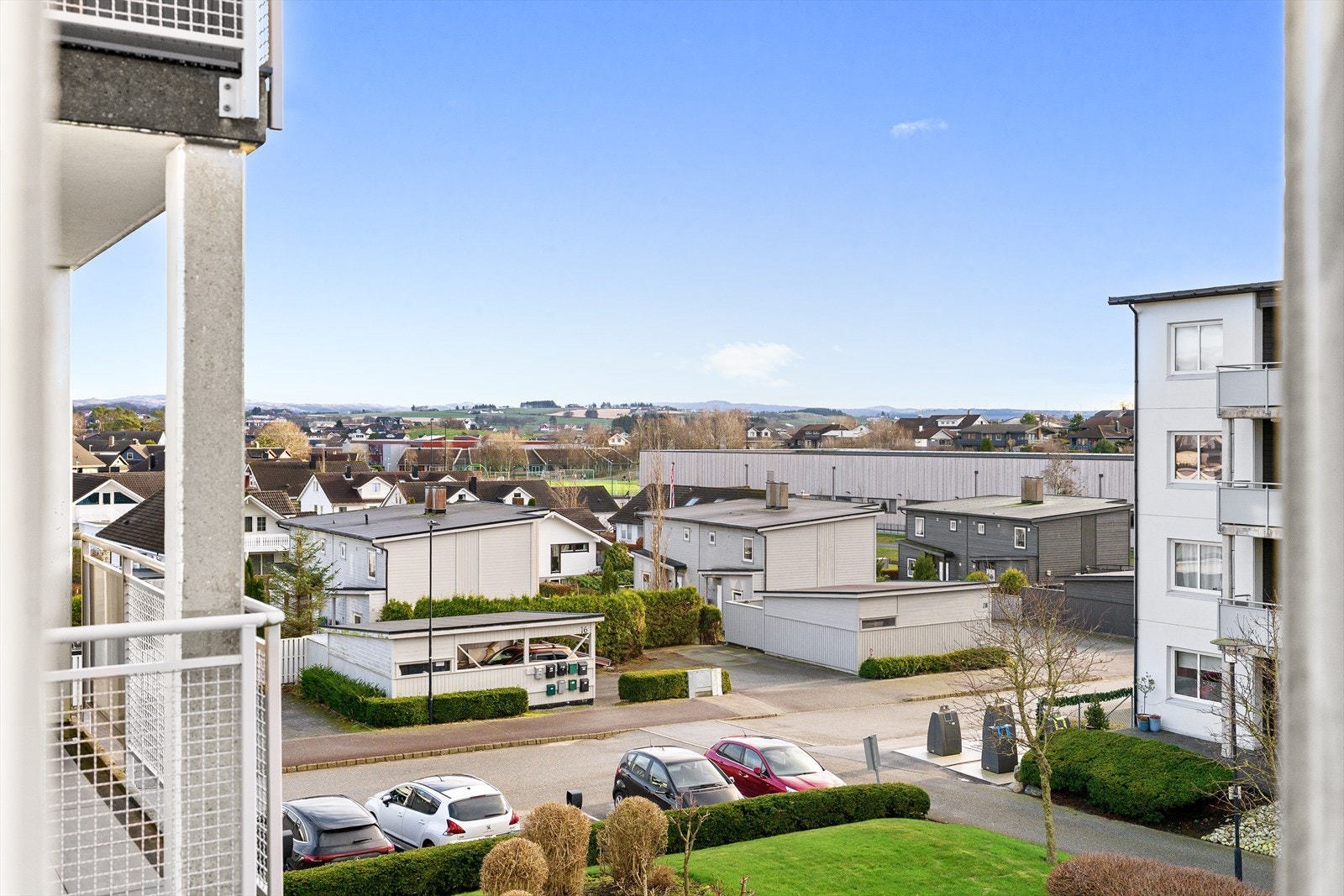 Utsikt mot Rossaland fra balkongen Galleribilde