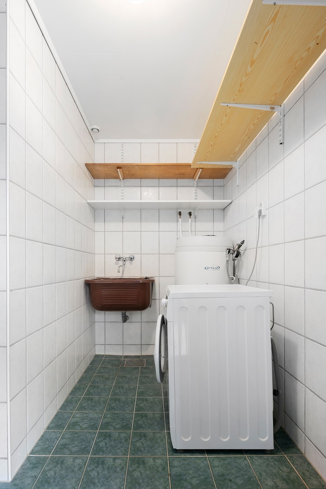 Vaskerom med utslagsvask Galleribilde