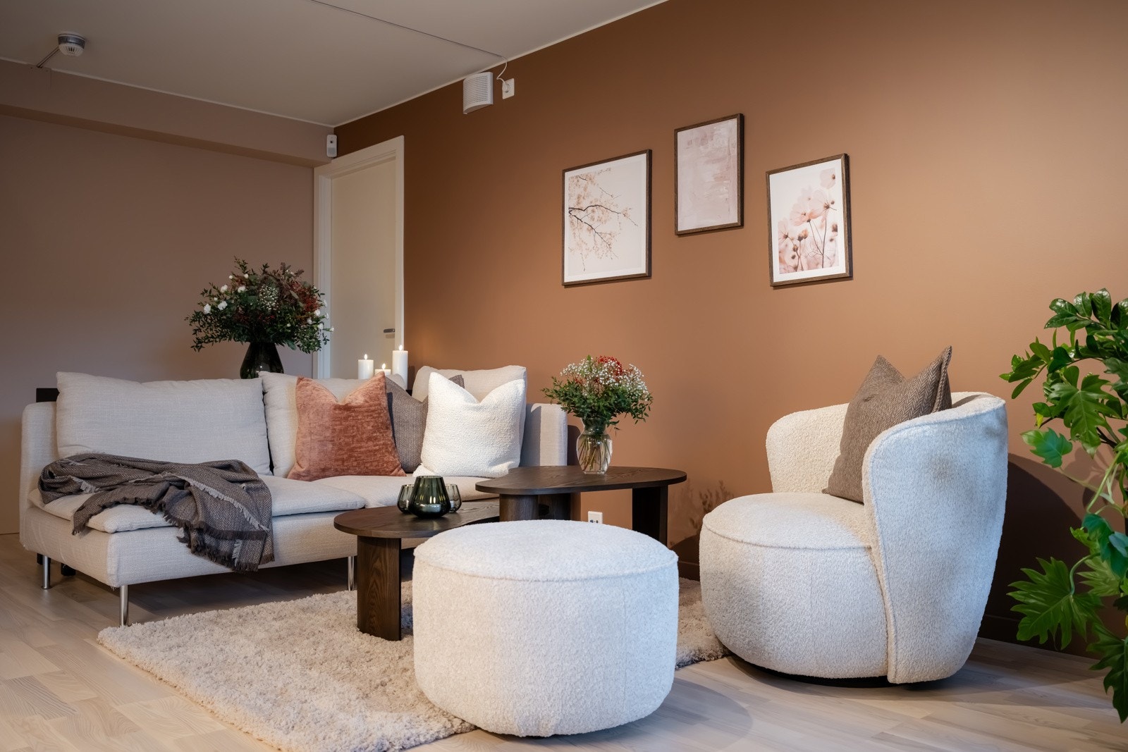 Det er montert taklys i alle rom (unntatt bad) i 2025. Galleribilde