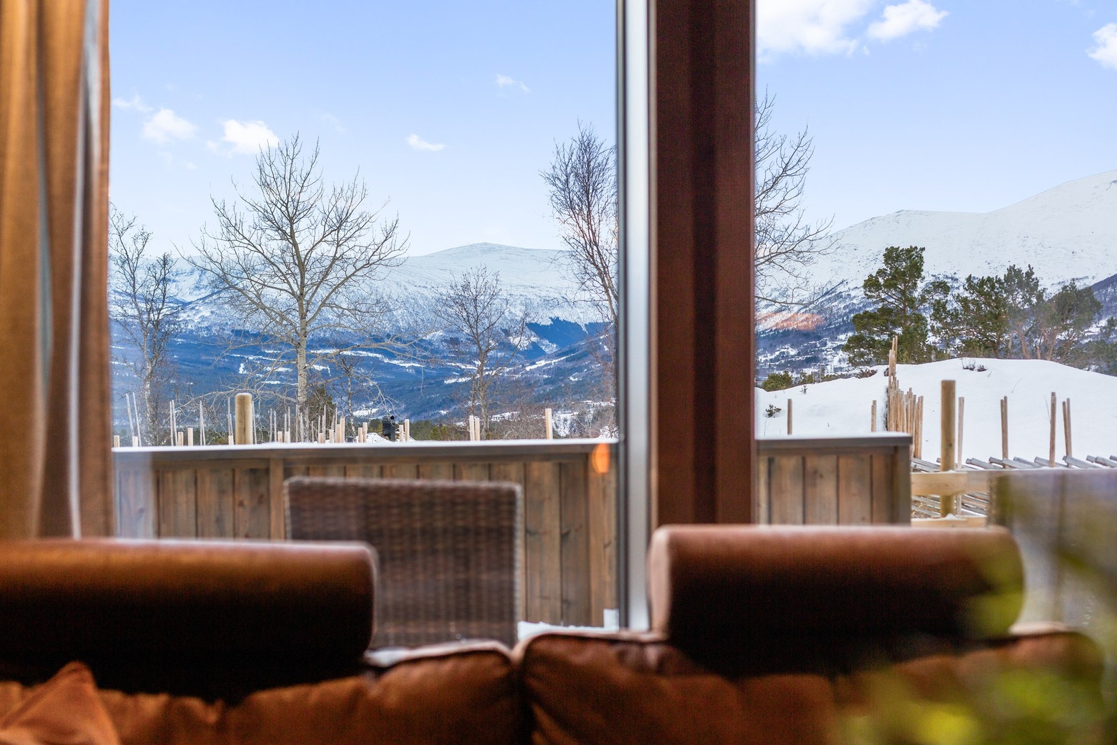 Fra stuen har man en upåklagelig utsikt mot vest. Galleribilde