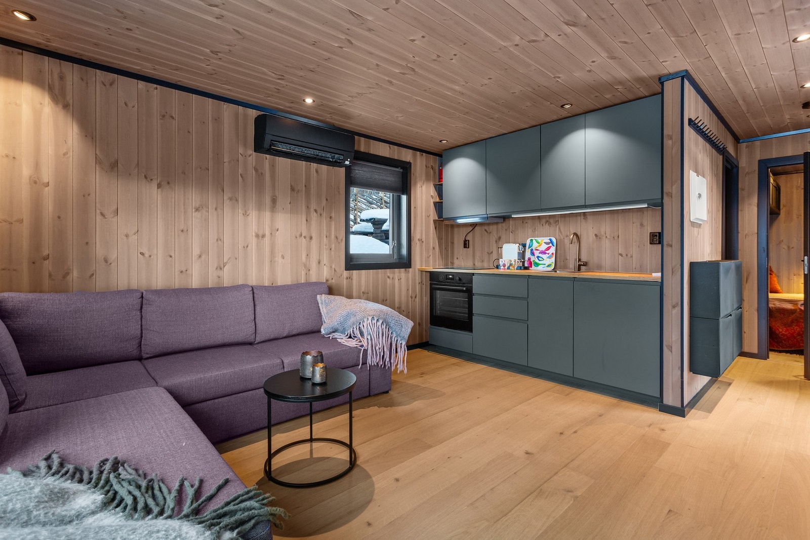 Kjøkken i anneks. Galleribilde