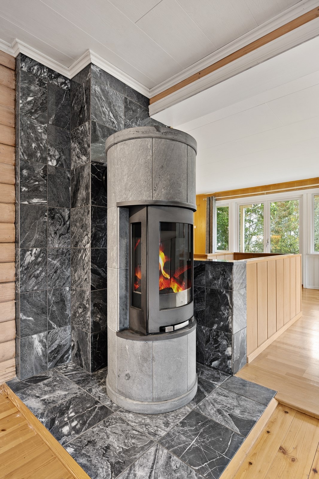 En god varmekilde som også er et pent inventar Galleribilde