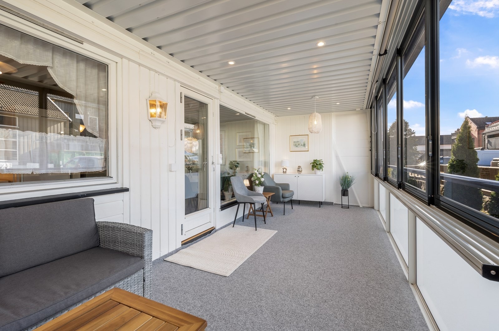 Innglasset balkong Galleribilde