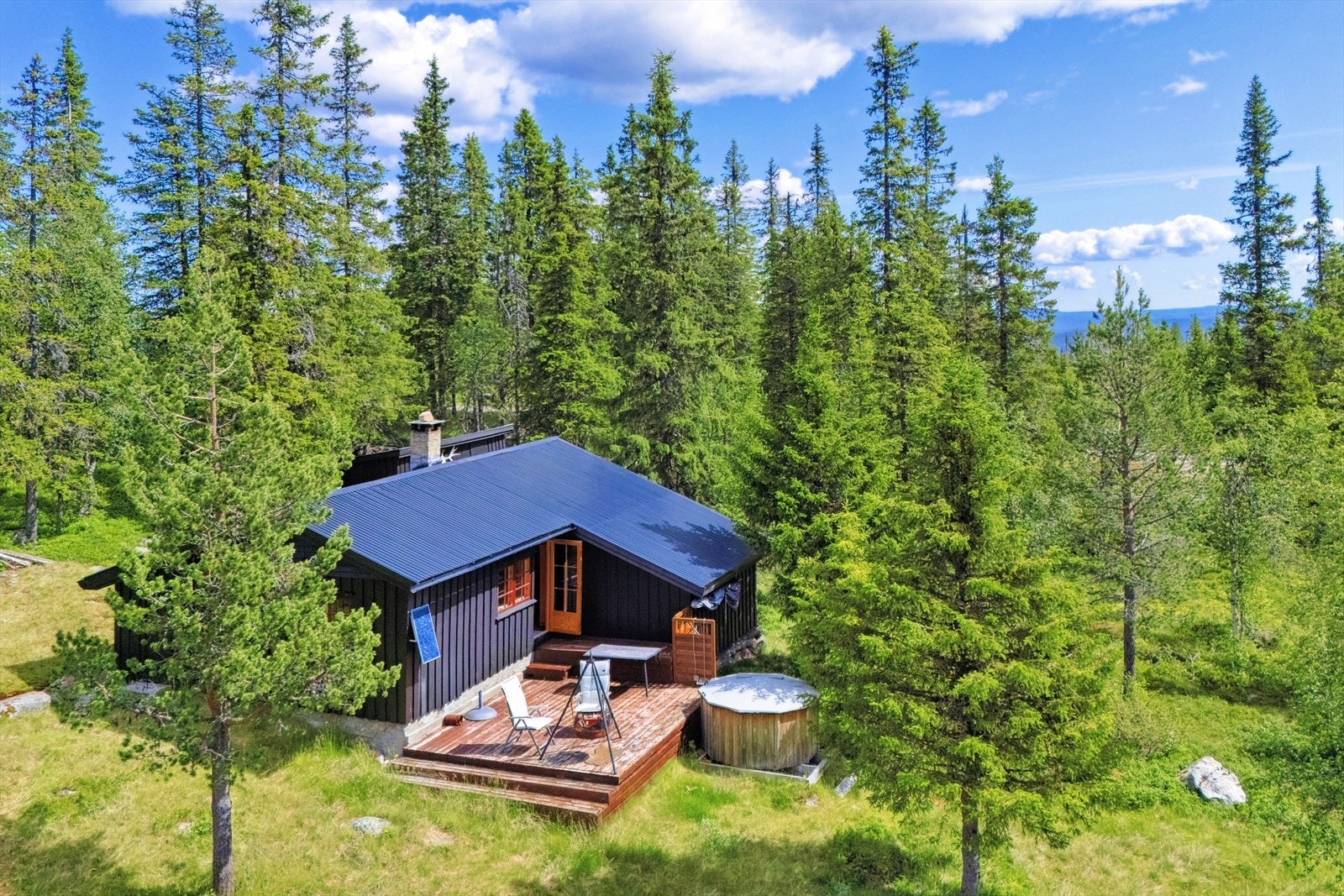 DNB Eiendom v/Torleif Løvfald Gaard presenterer Muggedalsvegen 575! Galleribilde