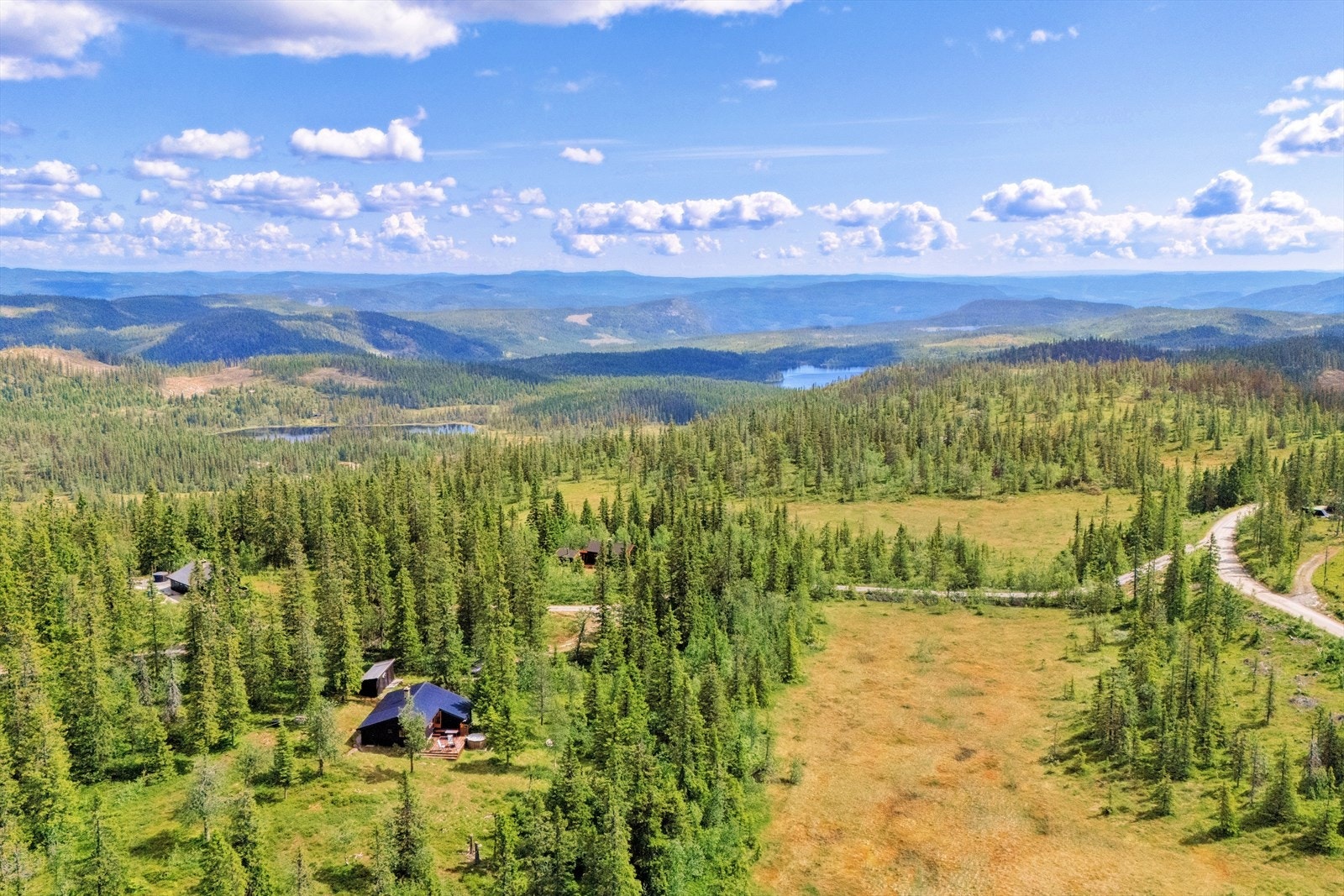 Velkommen til Muggedalen, i Hedalen i Sør-Aurdal kommune, i vakre Valdres! Galleribilde