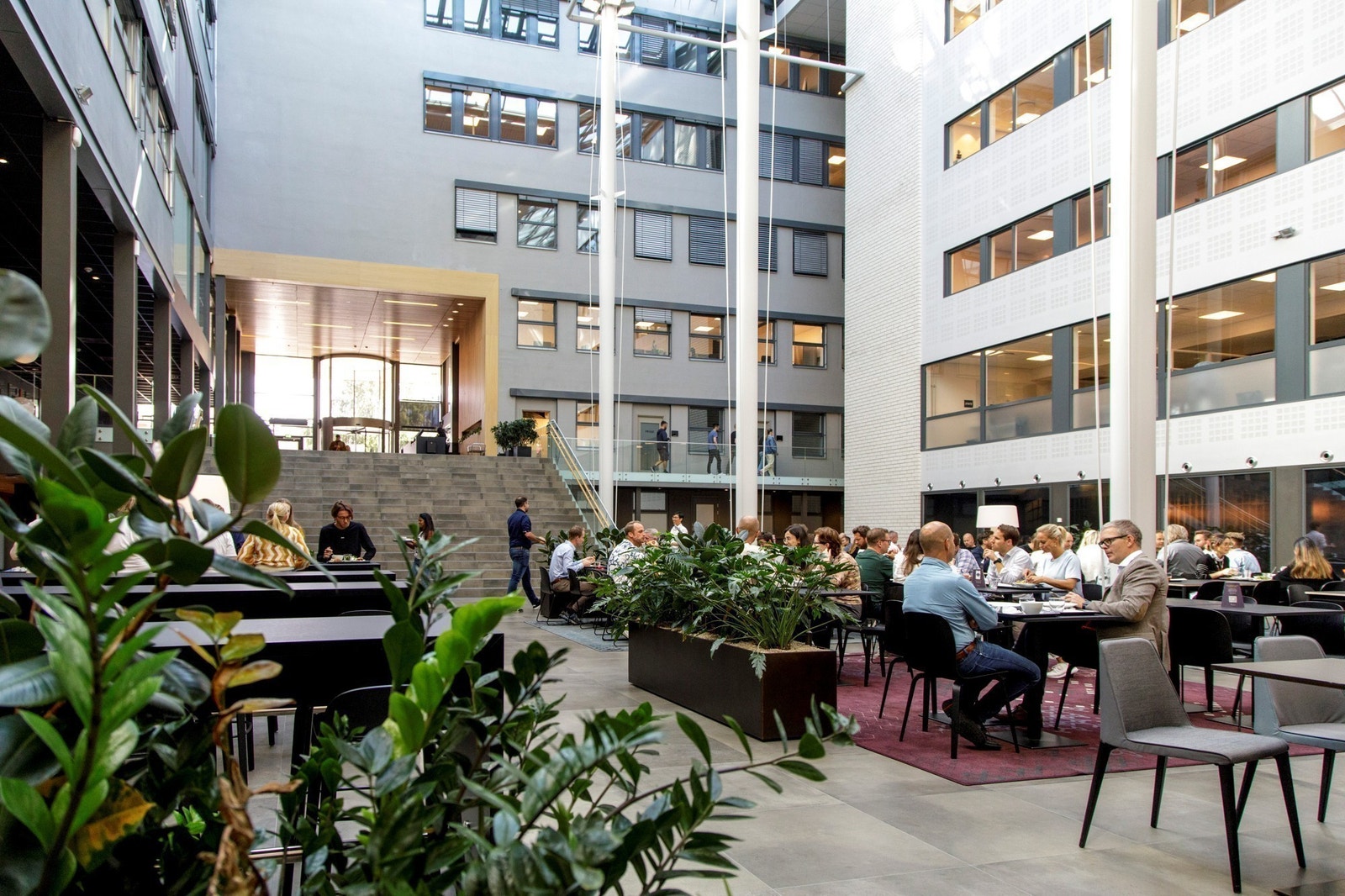 Fellesfasiliteter i bygget:
Personalrestaurant Galleribilde