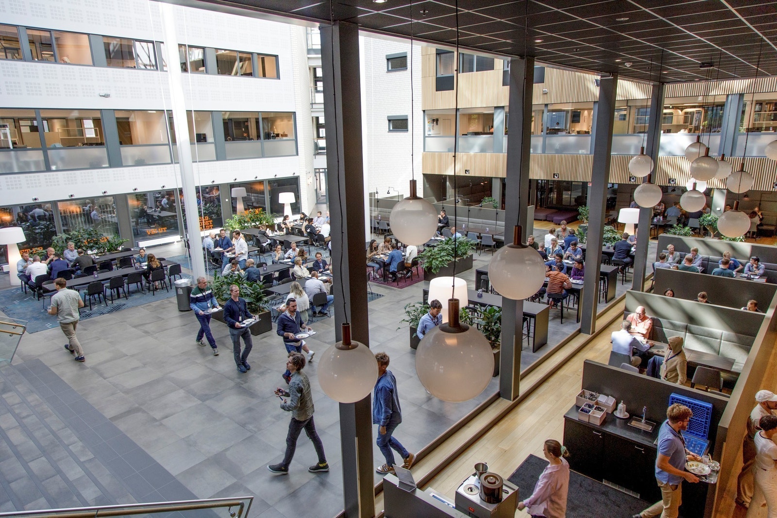 Fellesfasiliteter i bygget:
Personalrestaurant Galleribilde