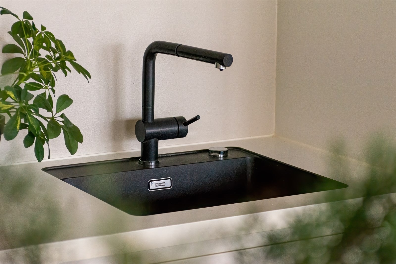 Stilig, underlimt vask fra Franke. Galleribilde