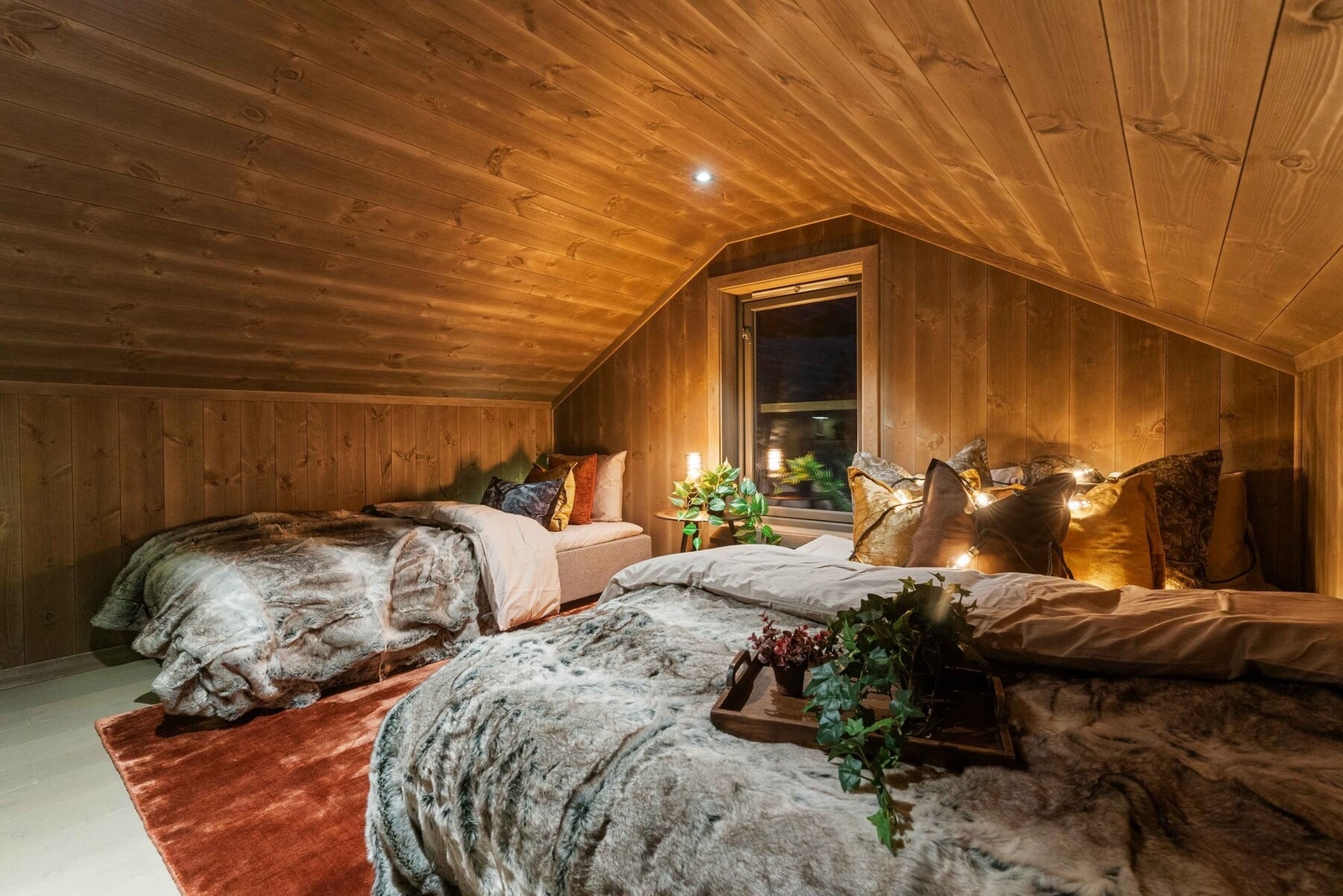 Eksempel på møblering av hemsstue. Foto fra møblert visningshytte. Galleribilde