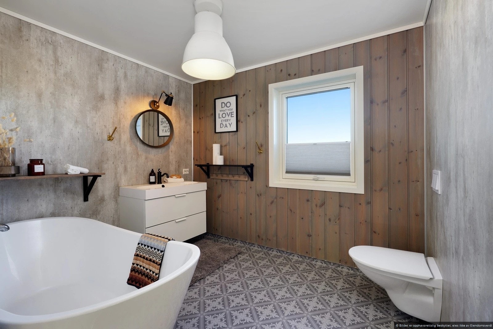 Eget bad til hovedsoverom i 2.et. Galleribilde