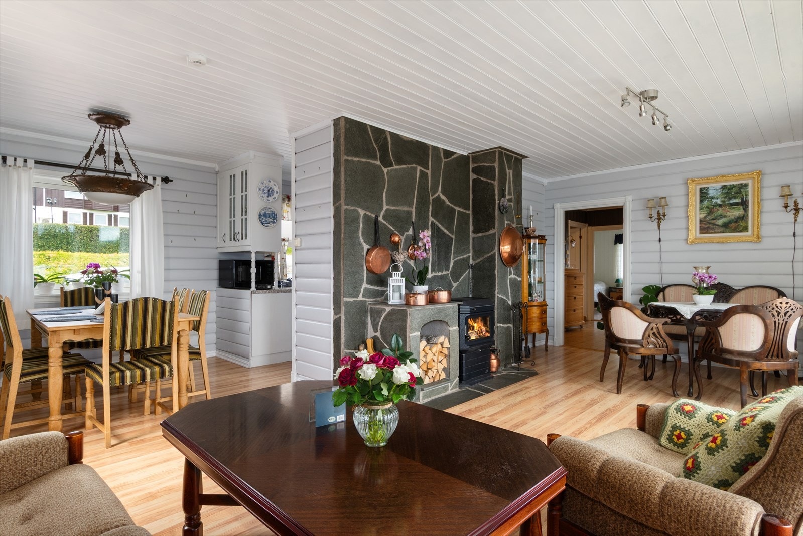 Koselig enebolig med god planløsning. Galleribilde