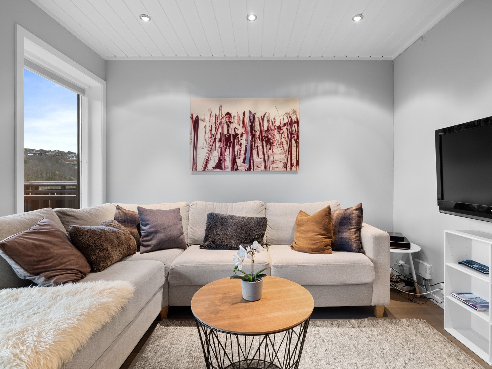 Moderne og fin standard i leiligheten Galleribilde