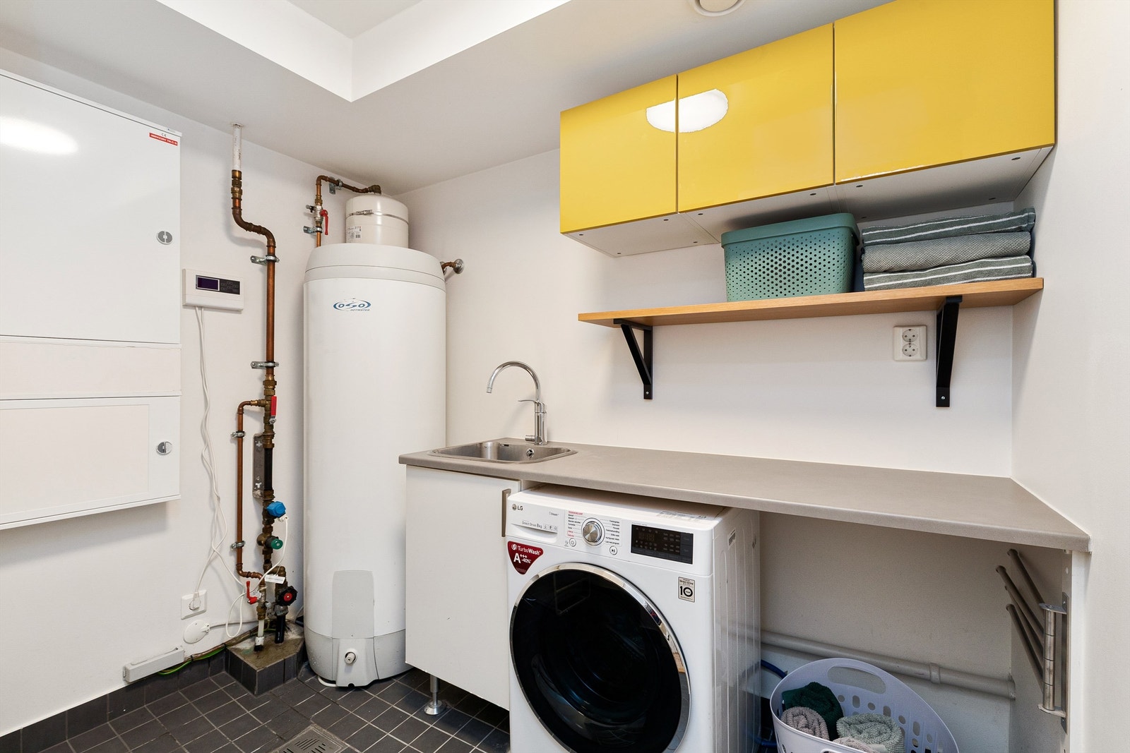 Praktisk vaskerom/teknisk rom Galleribilde